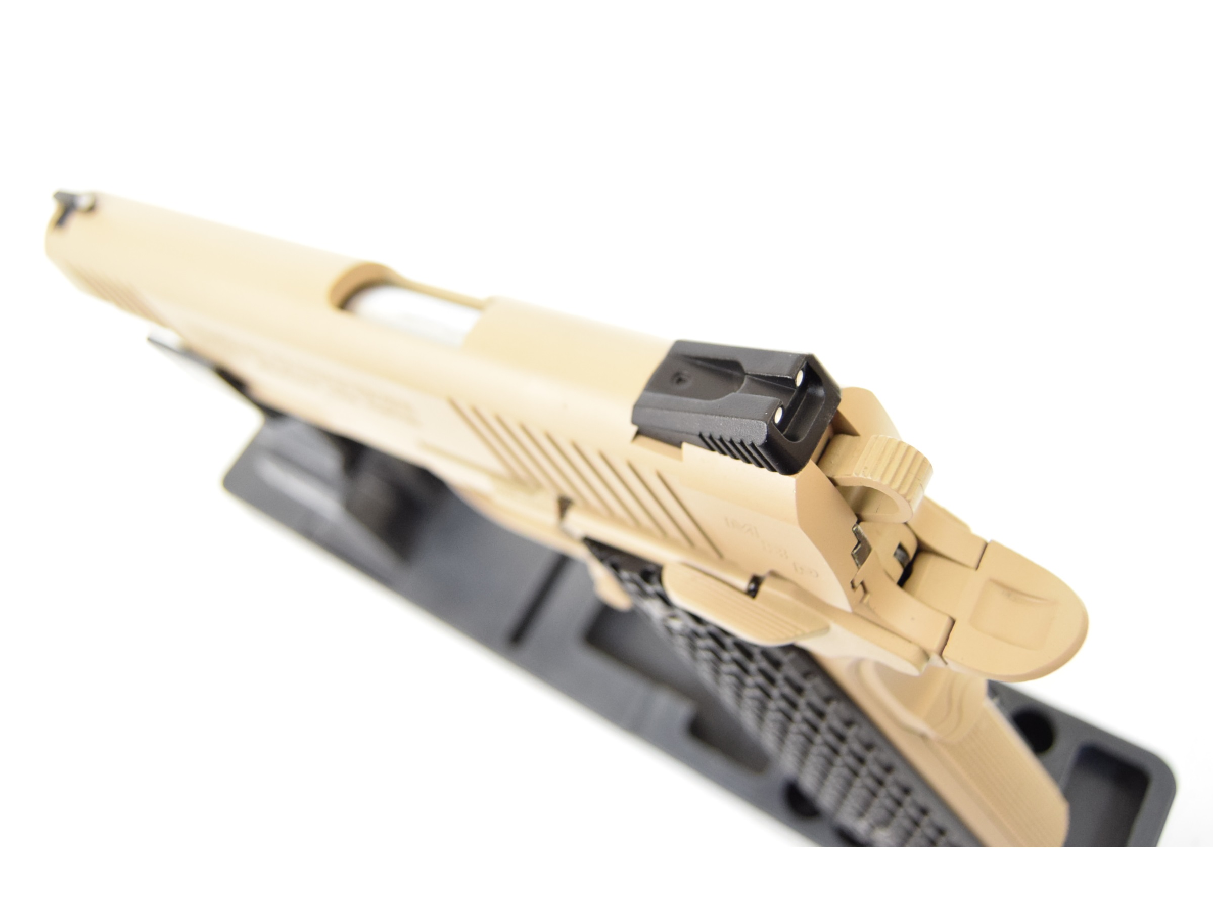 Пневматический пистолет Swiss Arms SA1911 Military Rail Pistol (colt) 4,5 мм