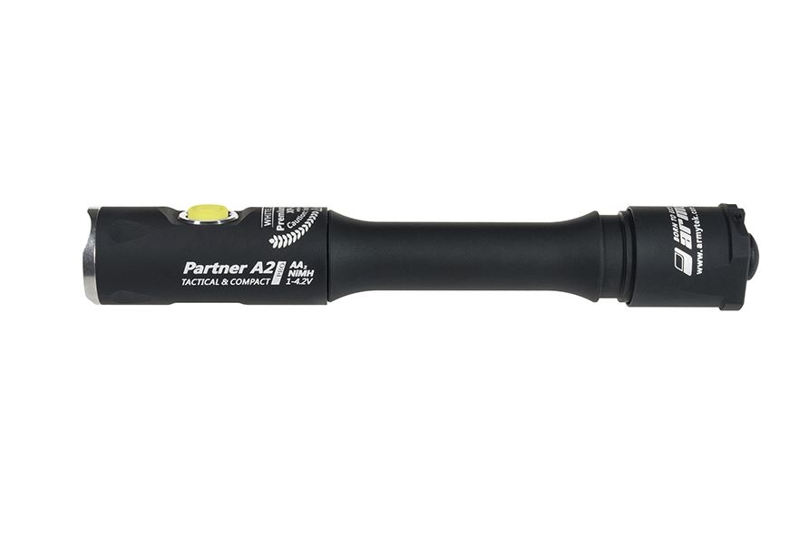 Фонарь ручной Armytek Partner A2 v3 XP-L