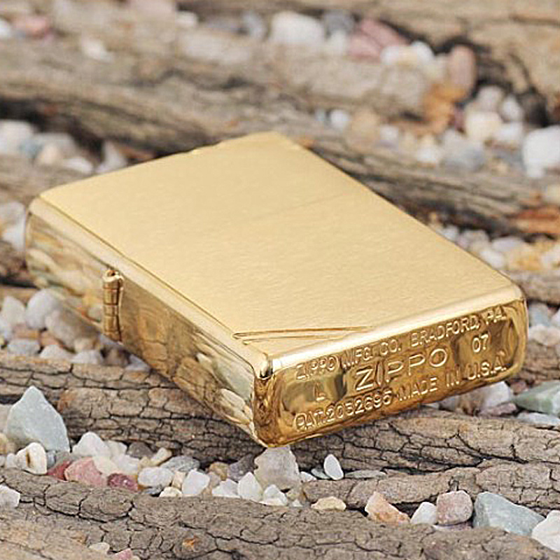 Зажигалка Zippo 240