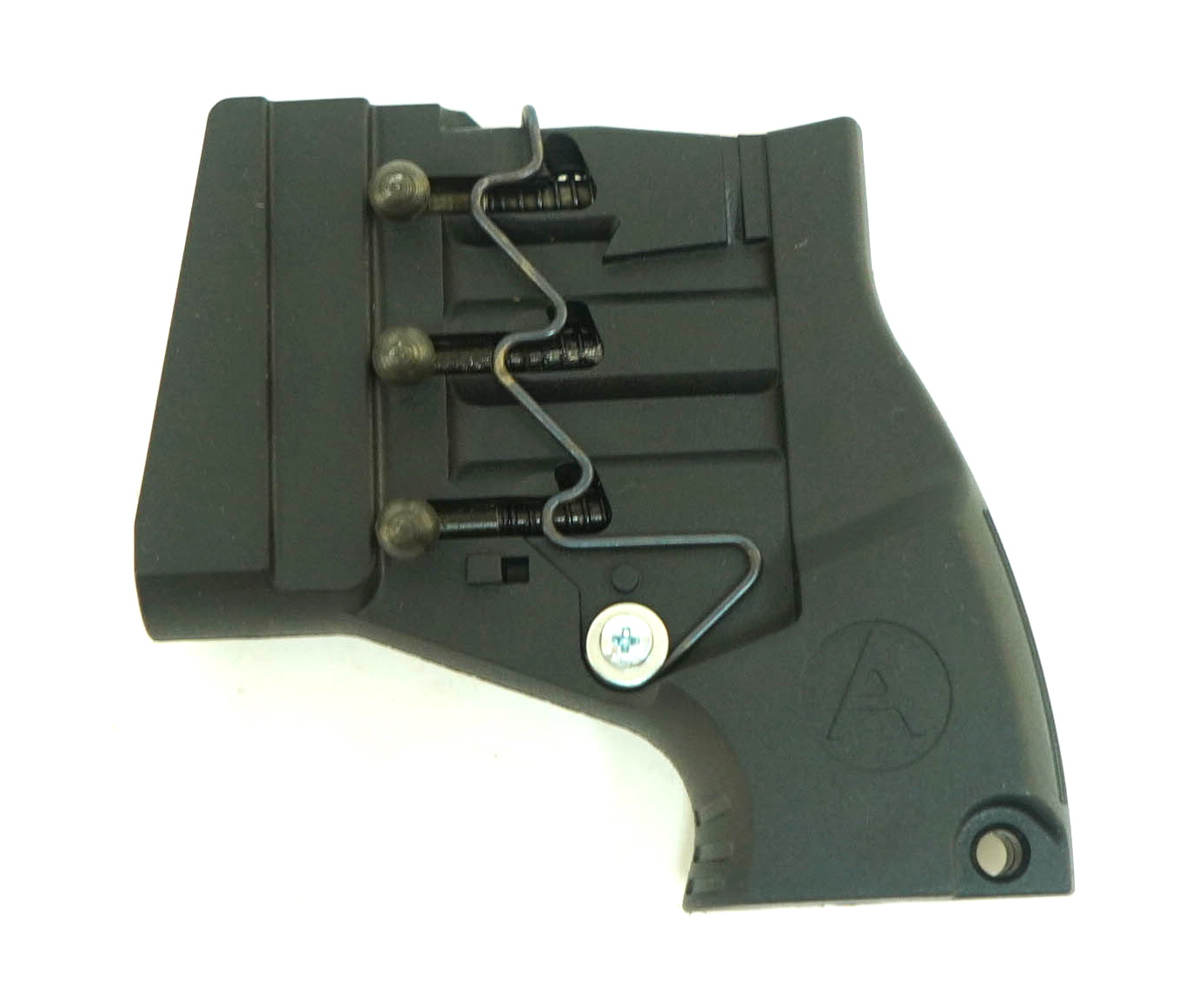 Пусковое устройство (3-х зарядное) пластмассовое