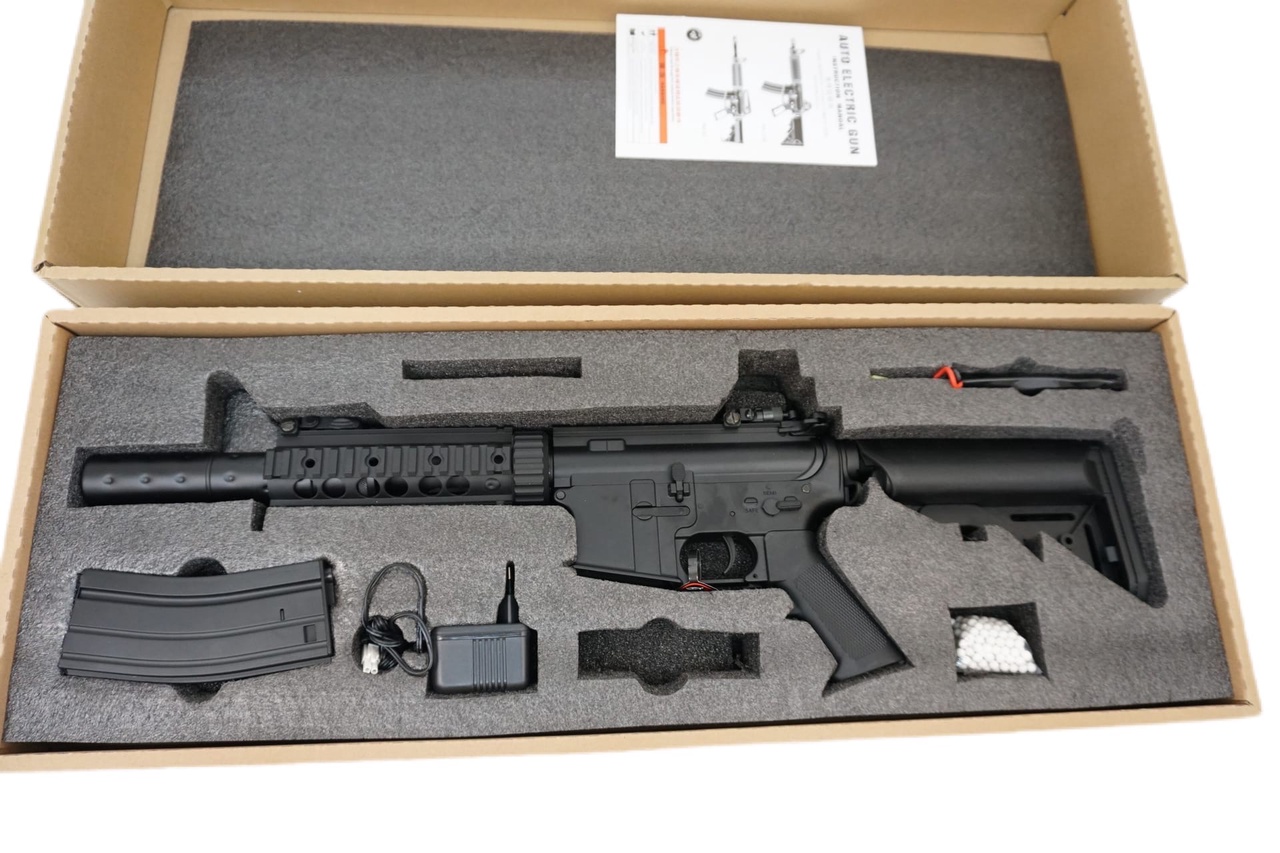 Автомат страйкбольный (Cyma) CM090 M4